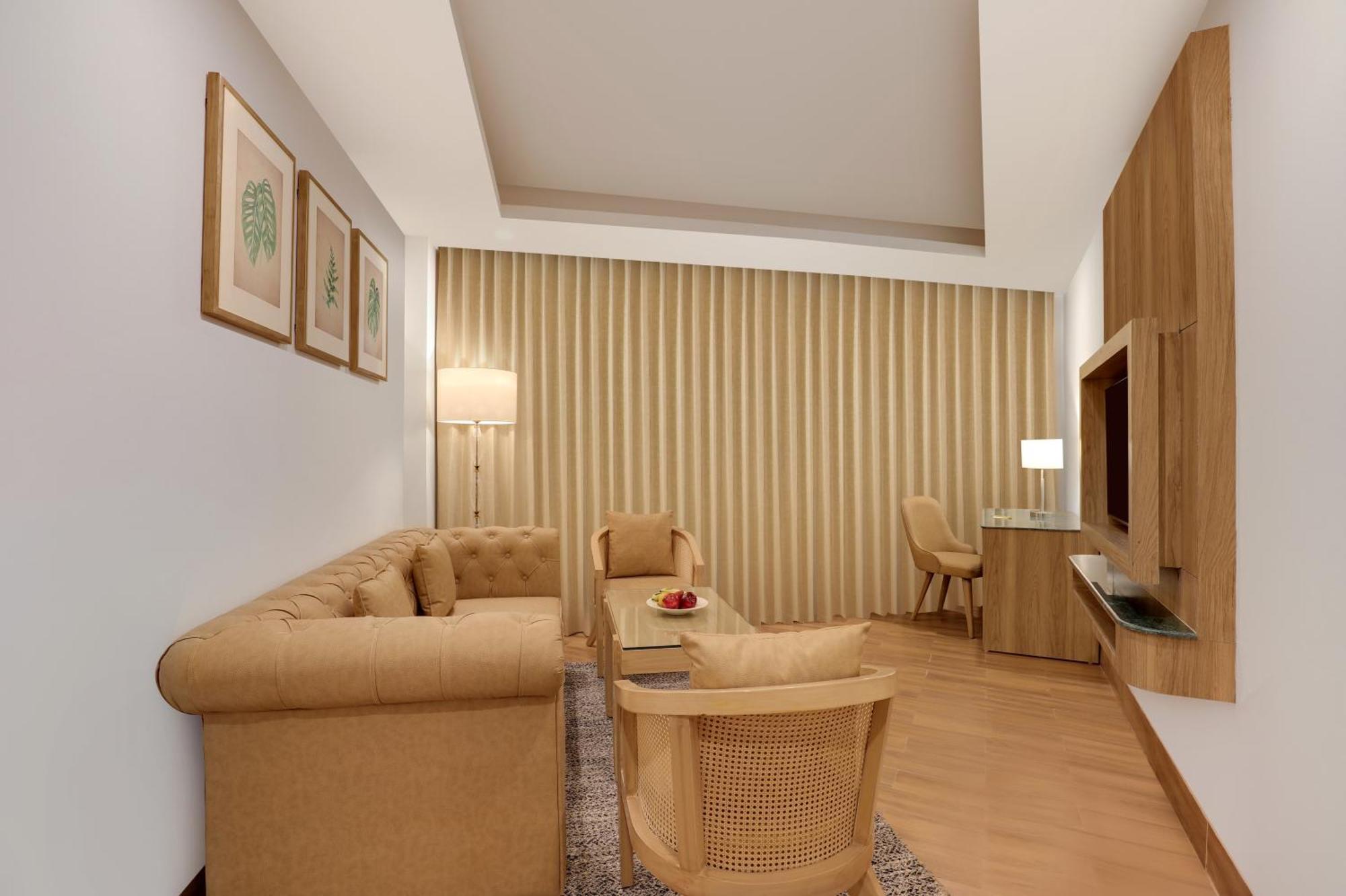 Lemon Tree Hotel, Rishīkesh Buitenkant foto